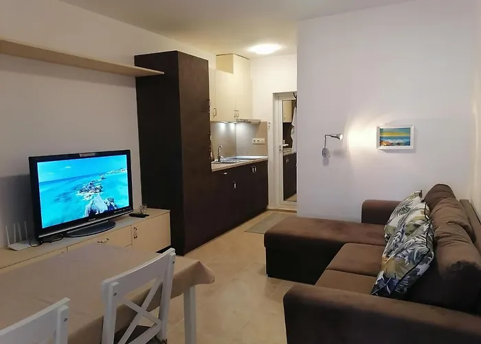 Belisima 204 B شقة *